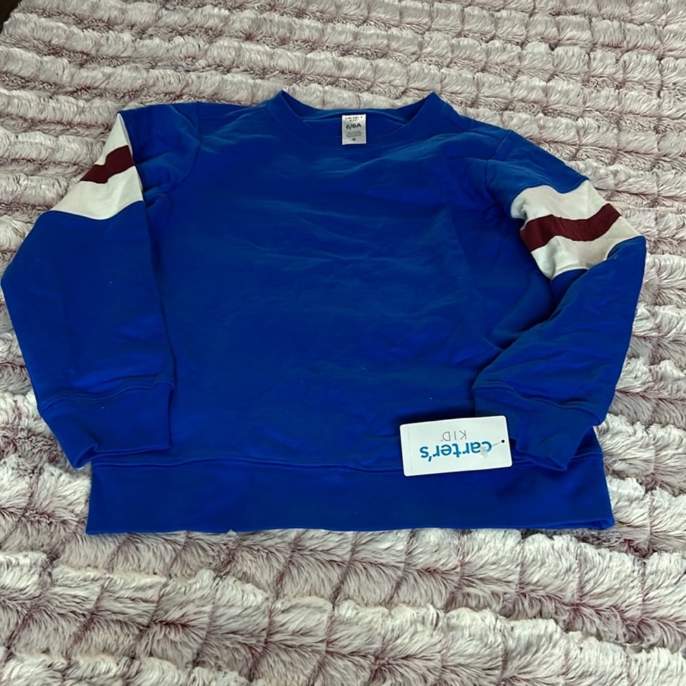 Carter Nlue Pull over sweatshirt size 6